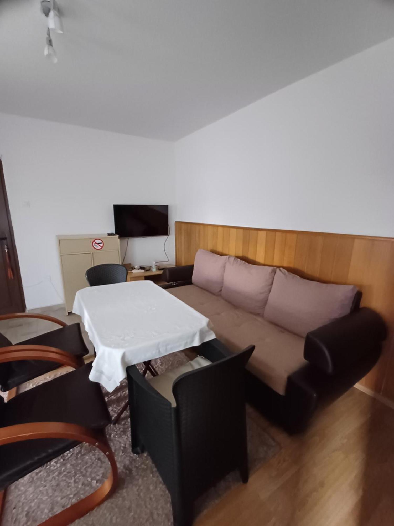 Apartments Lela บีฮัช ภายนอก รูปภาพ