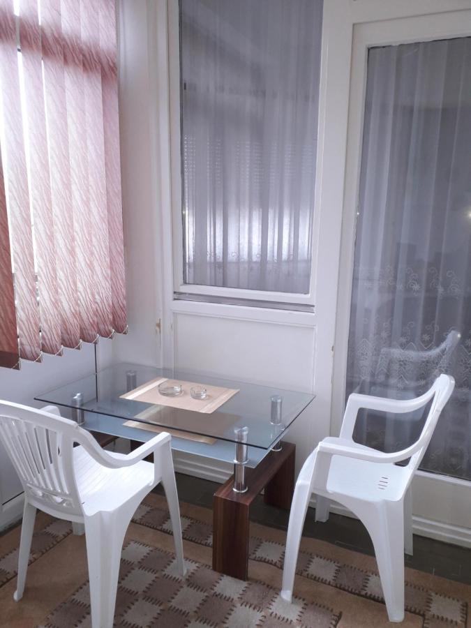 Apartments Lela บีฮัช ภายนอก รูปภาพ
